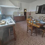 Casa Do Muro Velho *